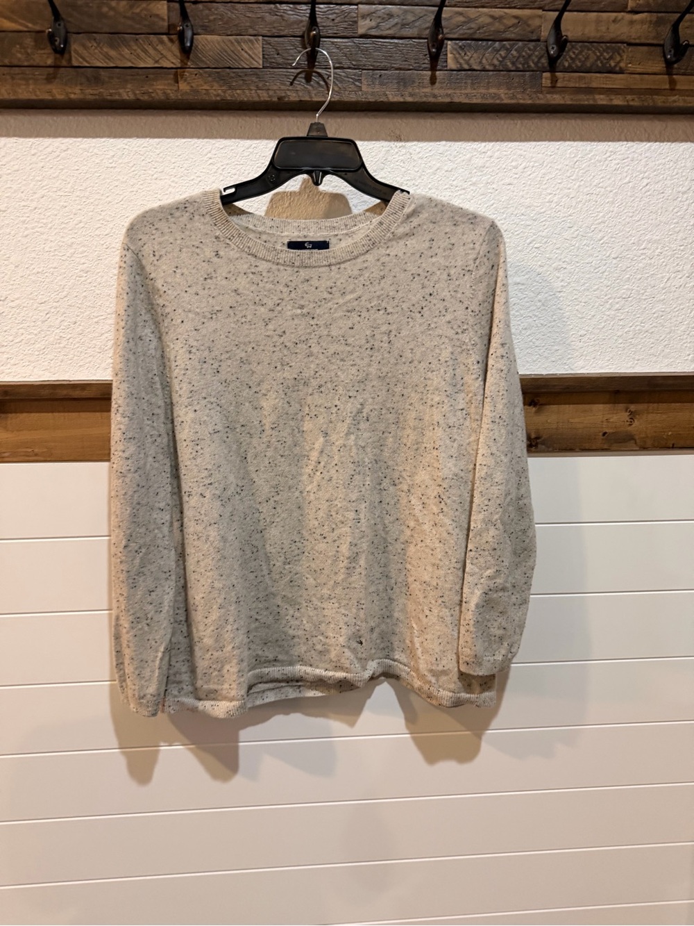 Womans 100% cashmere sweater